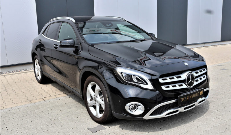 Mercedes-Benz GLA 4Matic voll